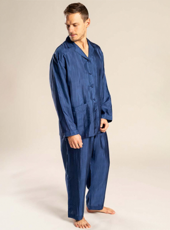 Sidenpyjamas lång ärm långa ben i gruppen Sovplagg  / Pyjamas hos Sleep in Silk (164-Lr)