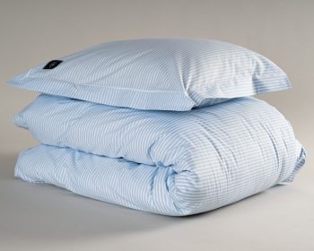 NANTUCKET BLUE Bedset 150x210 cm + 50x60 cm i gruppen Till Sängen / Bomullslakan hos Sleep in Silk (9364-21)
