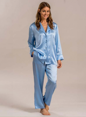 Victoria pyjamas blå i gruppen Sidenplagg / Sidenpyjamas hos Sleep in Silk (vip9b)