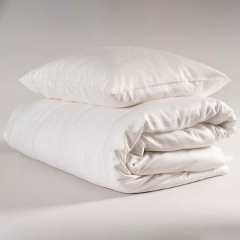 Påslakanset bambuviskos 150x210 vit i gruppen Till Sängen / Bambuviskoslakan hos Sleep in Silk (vit3bam)